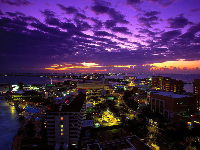 A perfect Cancun sunset.