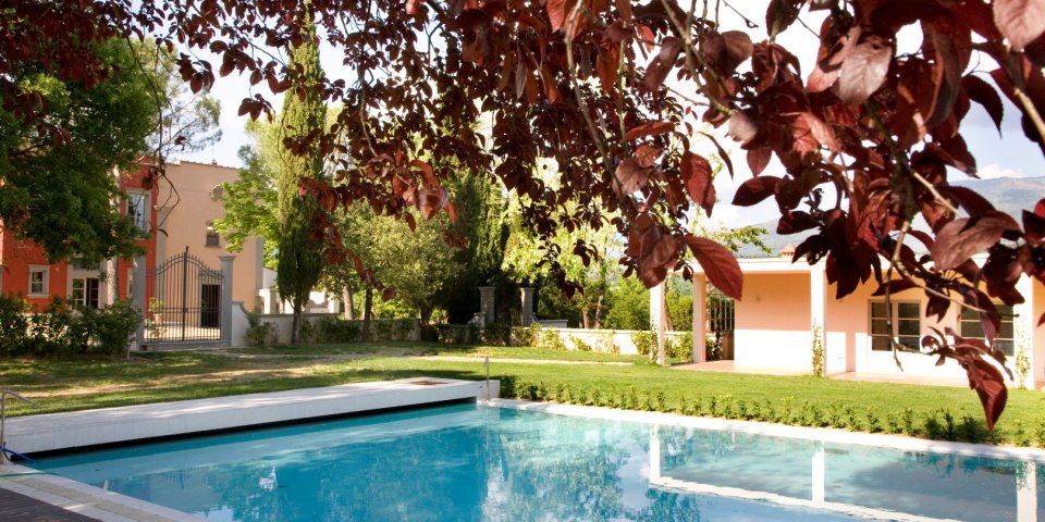 The swimming pool at Villa Il Palagio in Chianti.