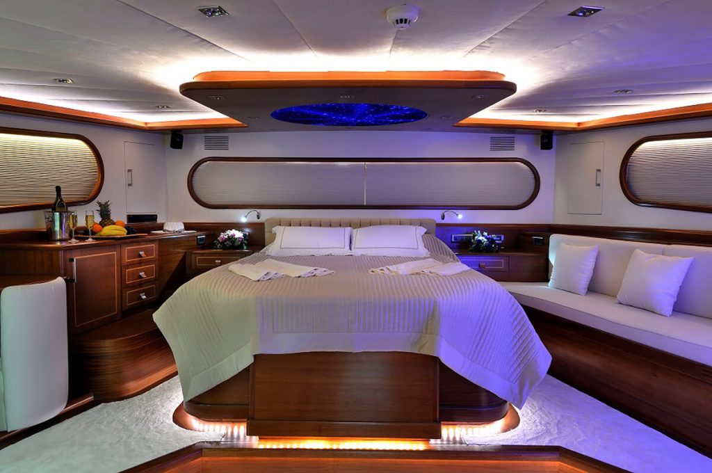 Luxurious master cabin aboard the Dolce Mare yacht