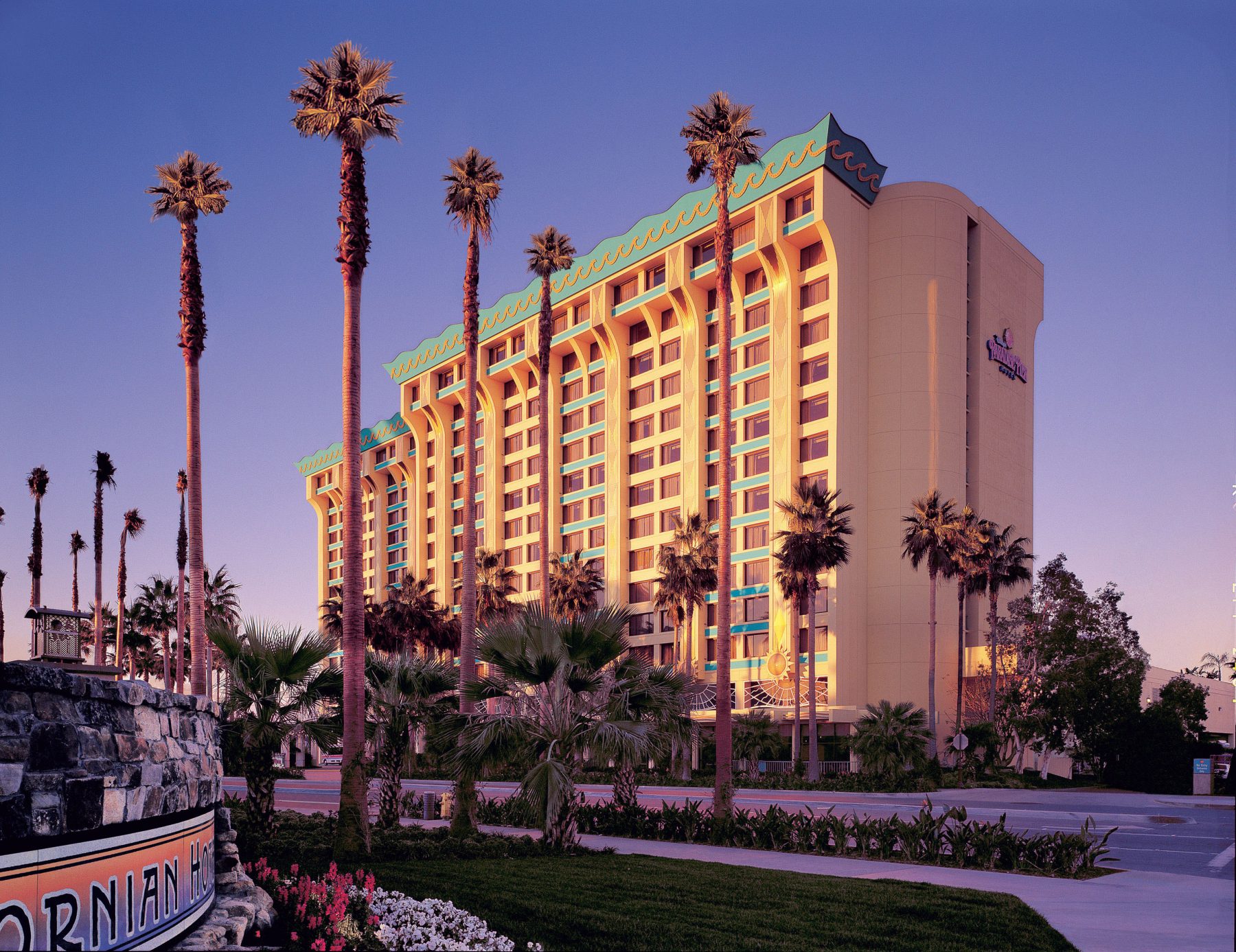 How to Choose the Best Disneyland Resort Hotel