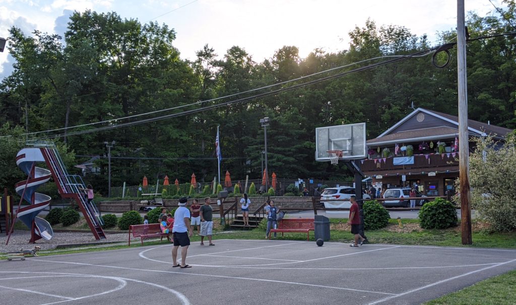 Ball court at Keen Lake Camping Resort's lakefront village.