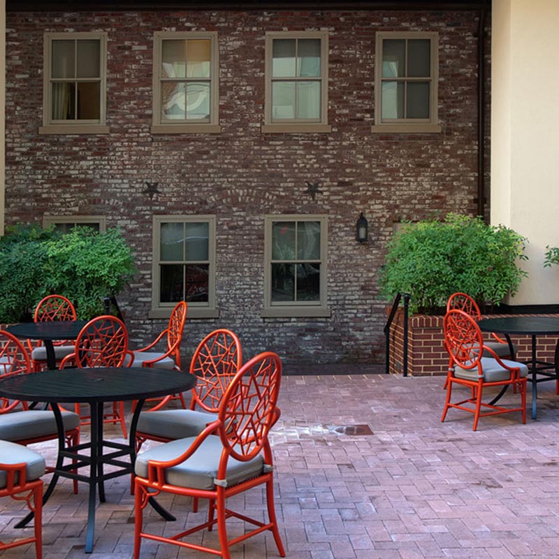 The Morrison-Clark Historic Inn has a 1 bedroom duplex suite in a colonial-era carriage house.