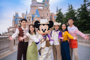 Shanghai Disneyland's new character costumes.