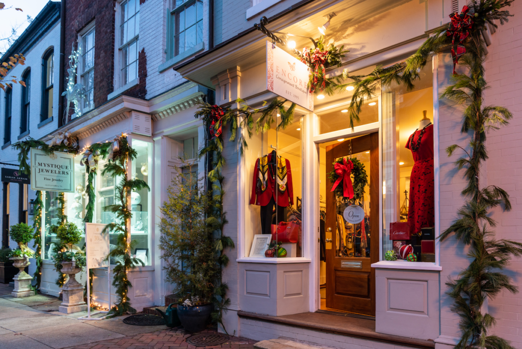 Shops of Old Town Alexandria are elaborately decorated for the holiday season. Photo by Carol Jean Stalun Photography for Visit Alexandria.
