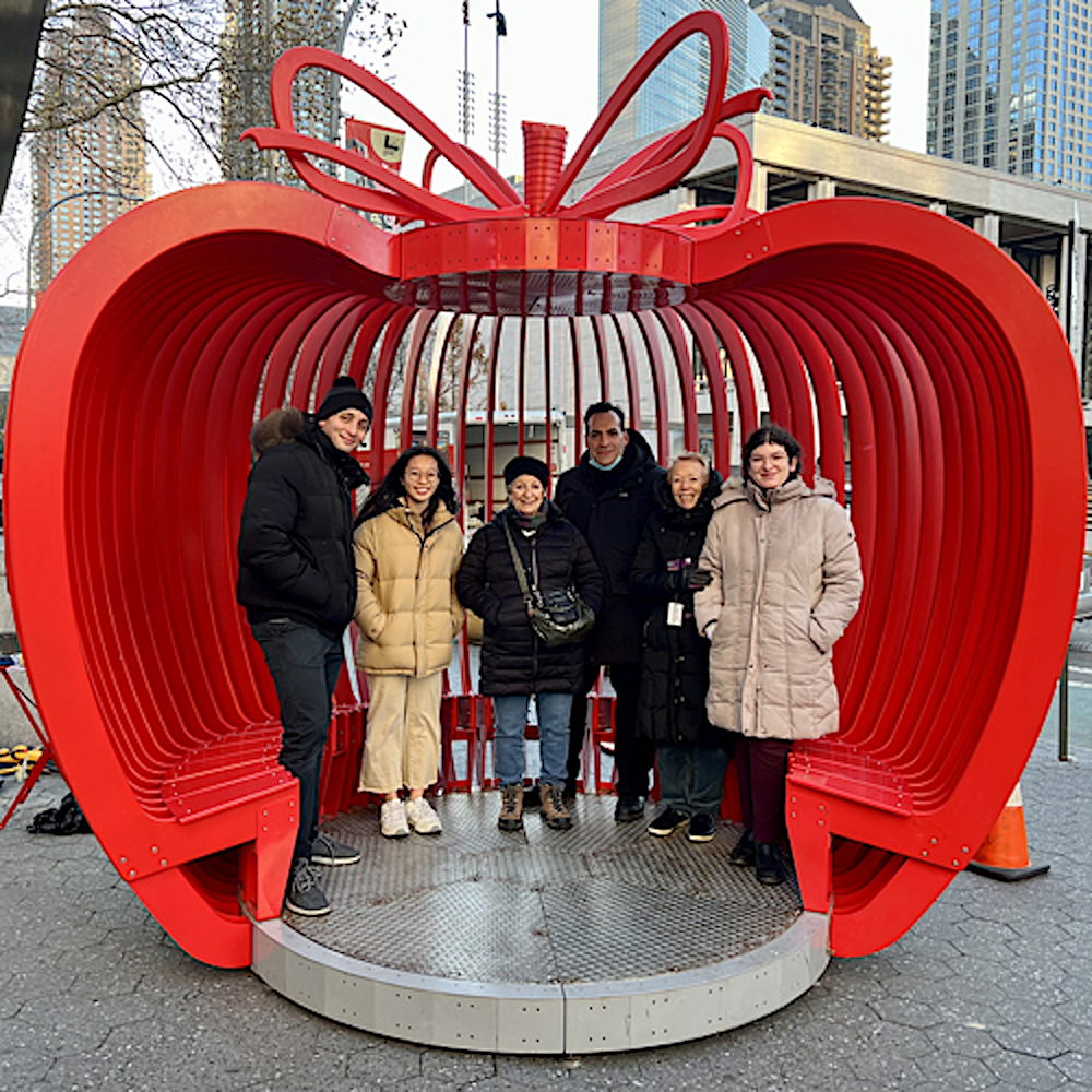 The Big Apple artwork at Lincoln Center encourages visitors to make their own holiday music. Photo c. Lincoln Center BID