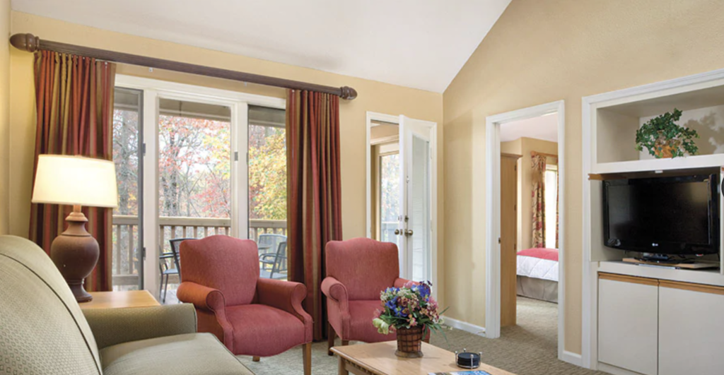 A one bedroom suite at the Club Wyndham Resort at Fairfield Glade. Photo c. Club Wyndham Resort at Fairfield Glade.