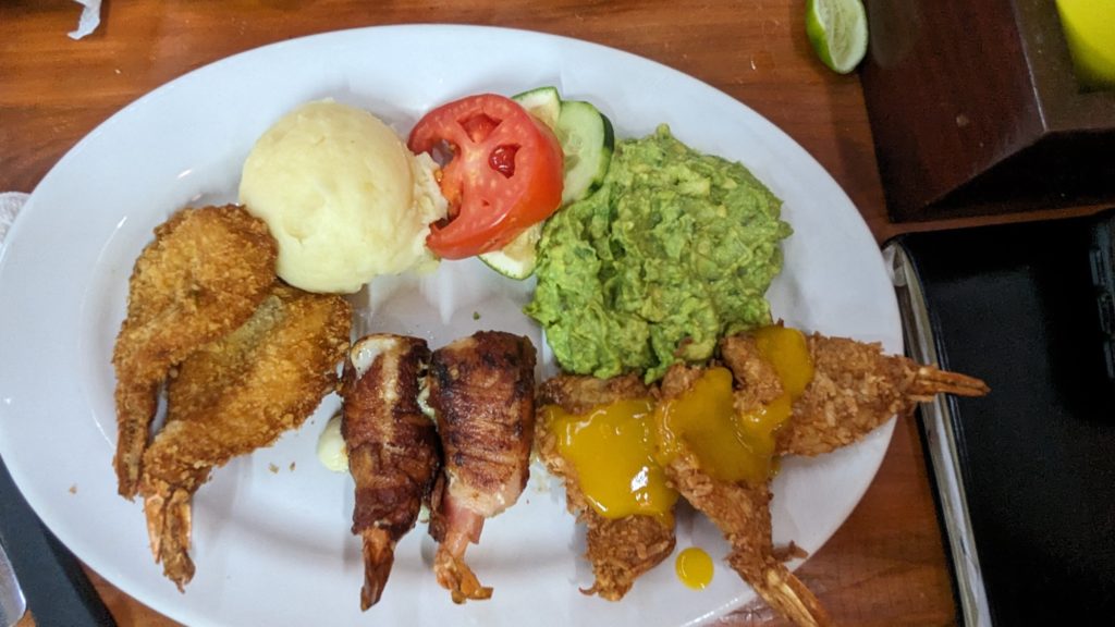 Fried shrimp, squid and the catch of the day served with guacomole at Toro Guero.