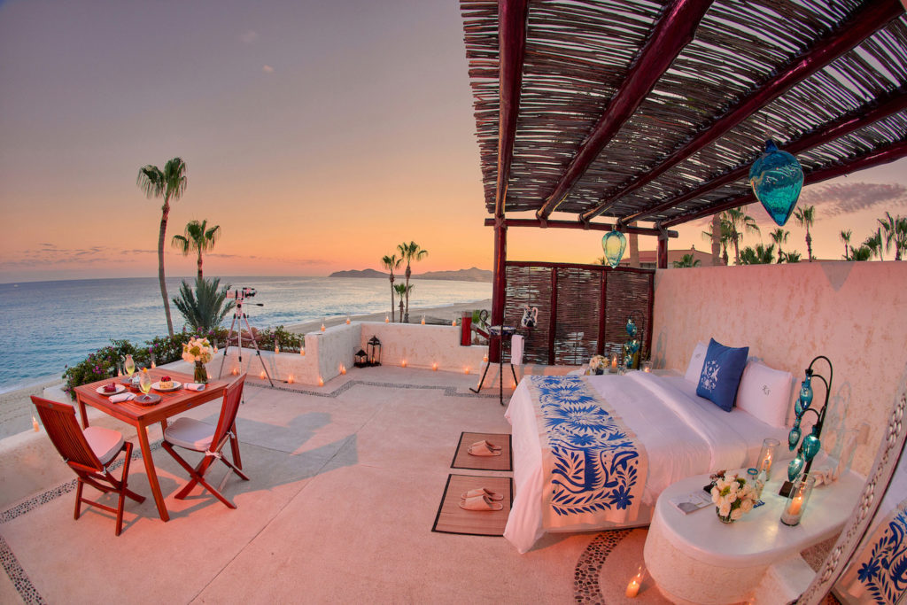 Plan a romantic retreat on the rooftop of your suite at Las Ventanas. Photo c. Las Ventanas al Paraiso