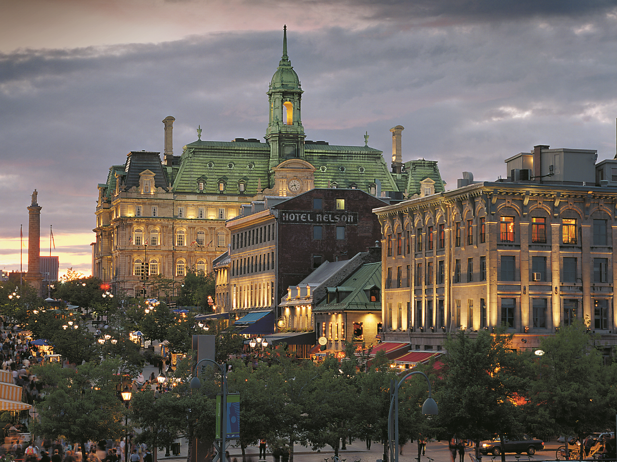 better to visit quebec city or montreal