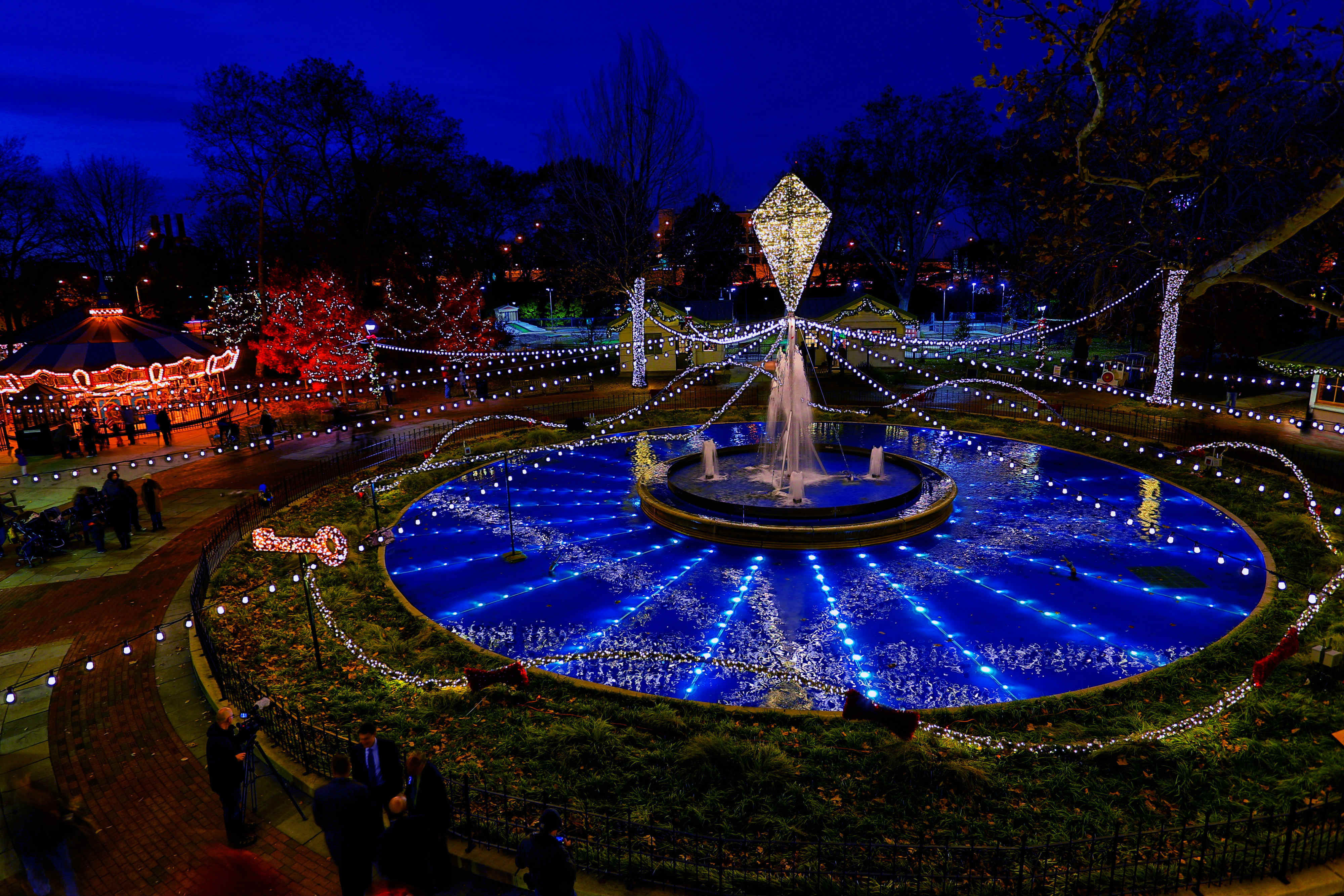 Top Holiday Lights and Christmas Displays in the US