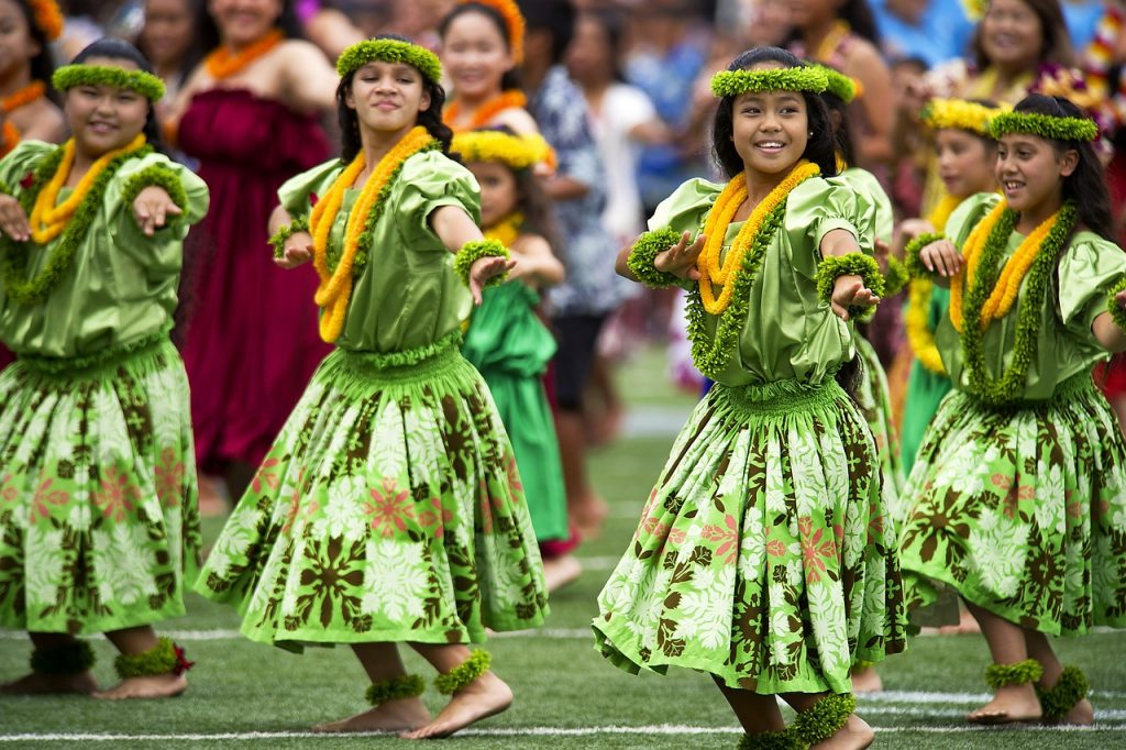 two hula dancers