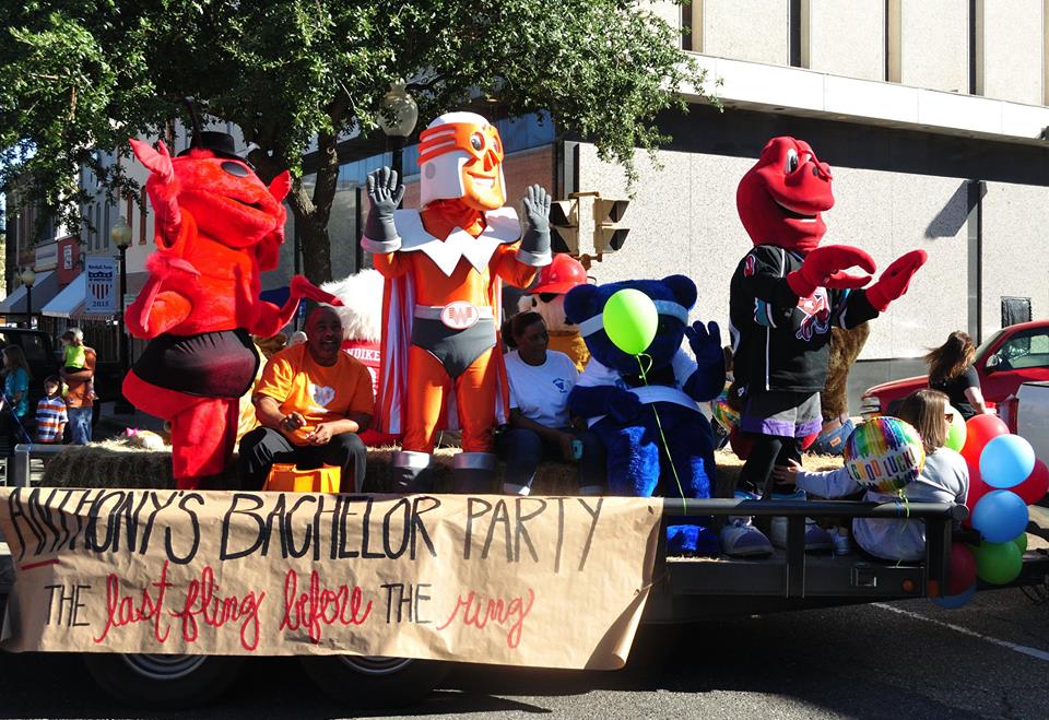 A big parade and wonderful costumes are highlights of the Marshall Fireant Festival in Texas.