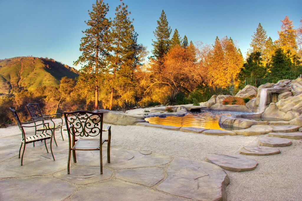 The Bella Vista B&B's pool deck is especially picturesque in fall, and some days it's warm enough to swim outside.