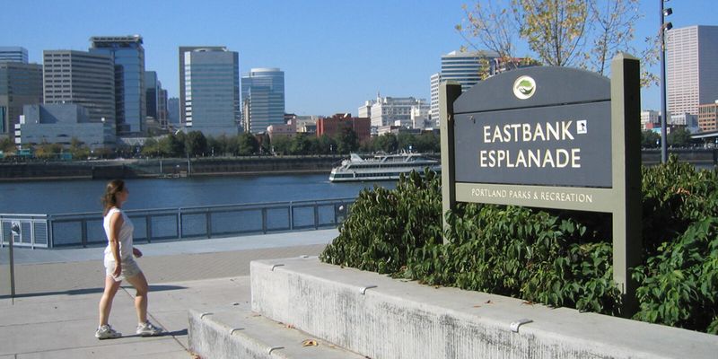 Eastbank Esplanade