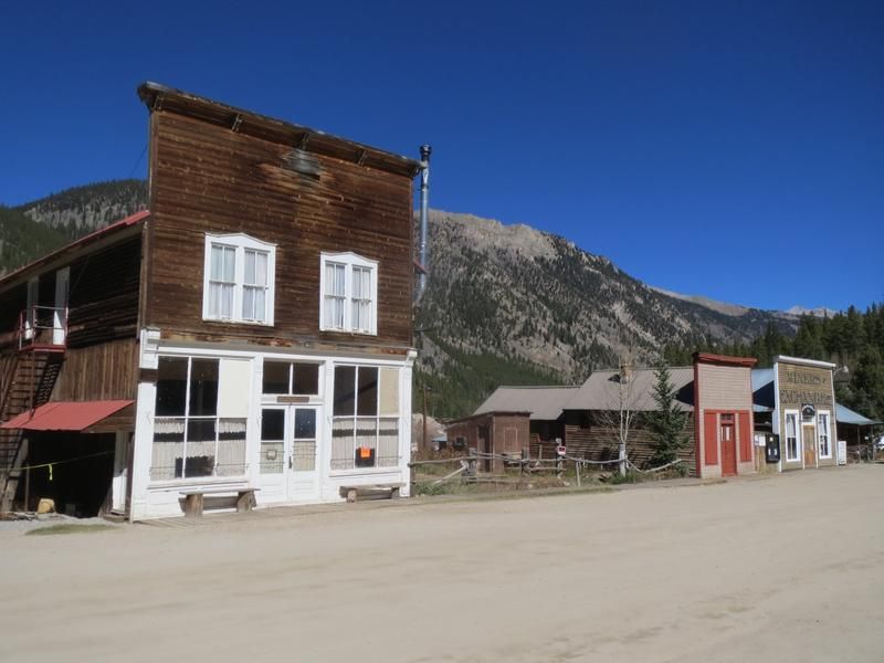 St. Elmo: The Town That Refused to Disappear