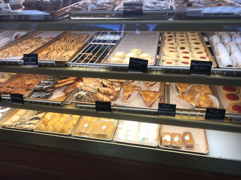 Versailles Bakery (Miami’s Little Havana)