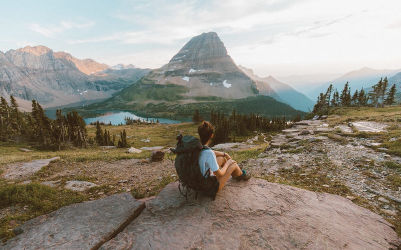Hidden Lake Overlook: Instagram's Favorite Disappointment