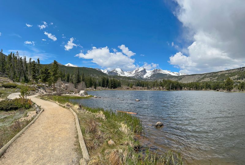 Tourist-Trampled Disappointment: Bear Lake Loop