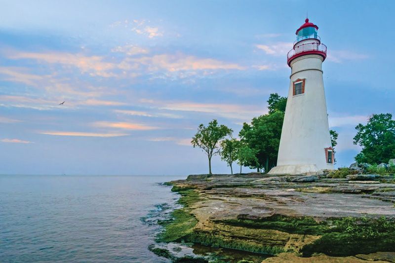 Seasonal Highs in Lake Erie Shore Communities