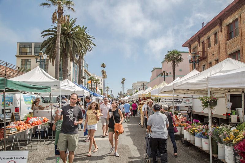 Santa Monica Farmers Market