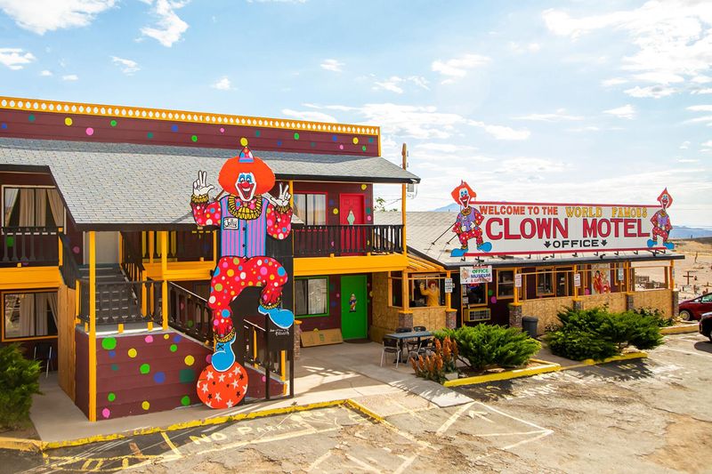 Clown Motel