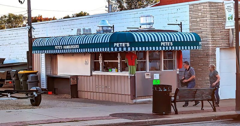 Pete’s Hamburger Stand in Prairie du Chien