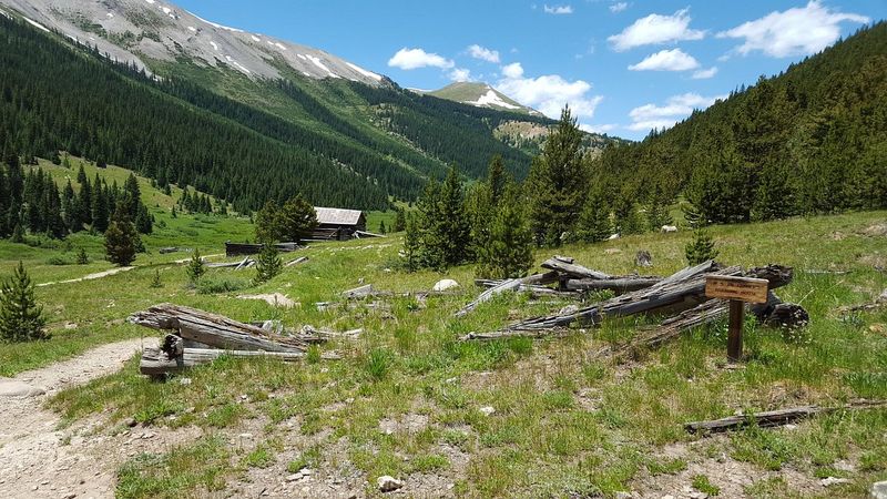 Independence: The Highest Ghost Town