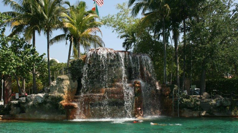 Venetian Pool: Coral Rock Swimming Paradise