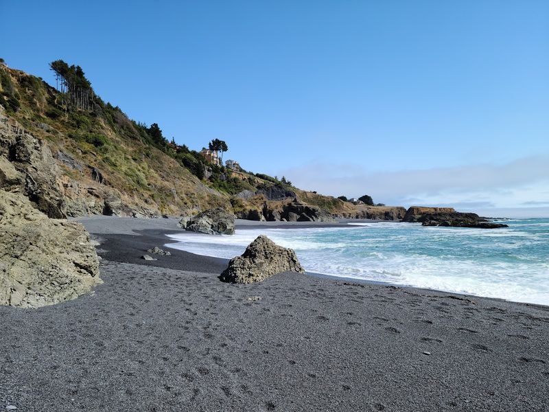 Black Sands Beach Near Shelter Cove