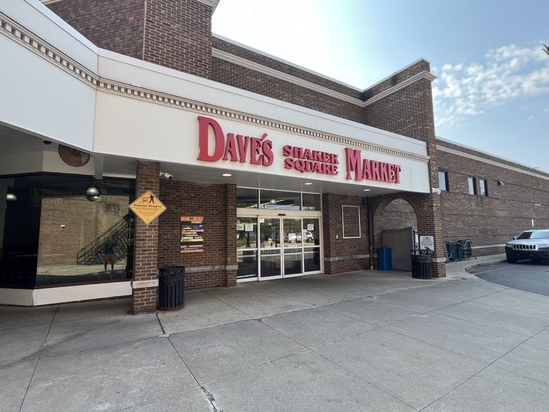 Dave’s Market