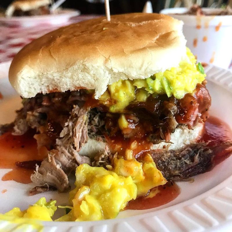 Payne's Bar-B-Que: The Neon-Green Slaw Sensation