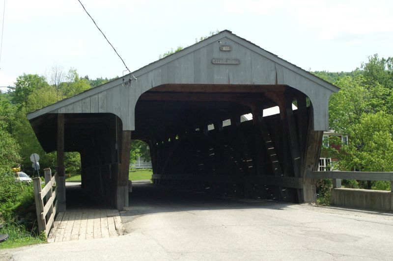 Great Eddy Covered Bridge: The Rushing Water Sentinel