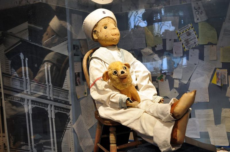 Robert the Doll at Fort East Martello Museum – Key West