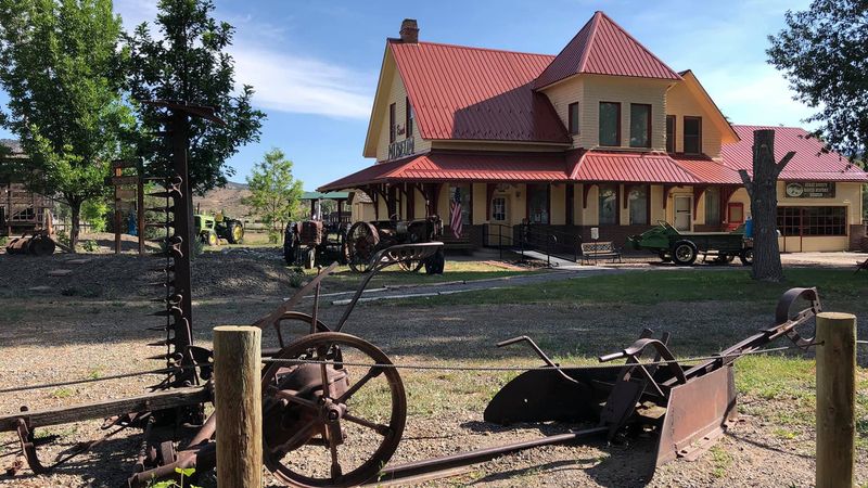 Ridgway's Ranch-to-Ranch Adventures