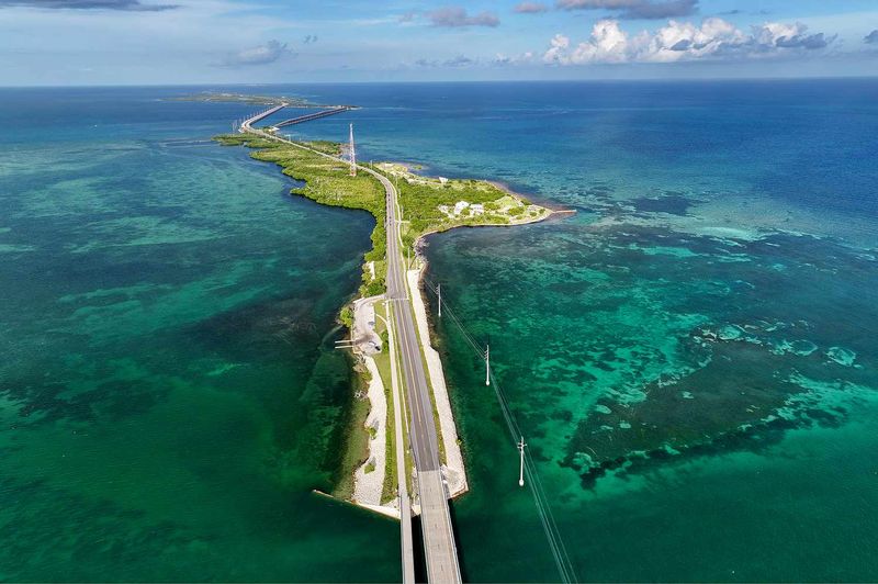 Transportation Adventures: Overseas Highway vs. City Grid