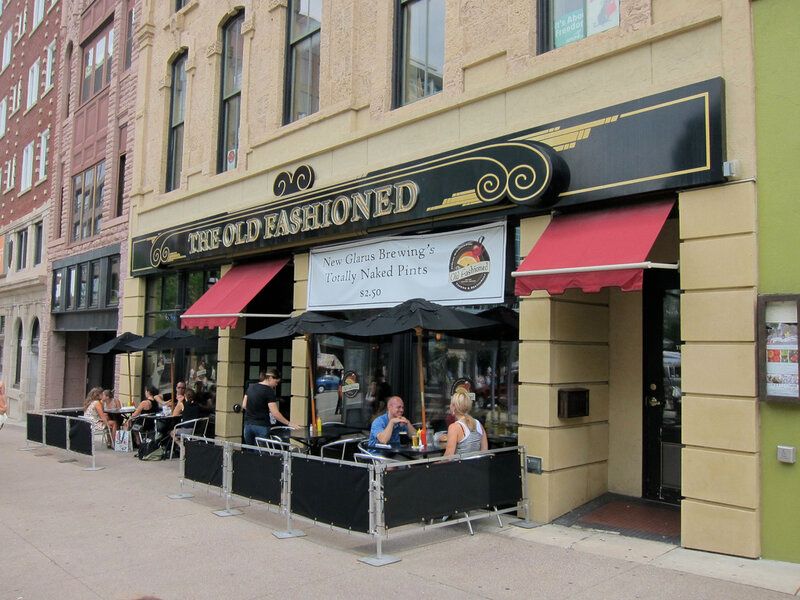 The Old Fashioned in Madison as a Supper Club Style Icon