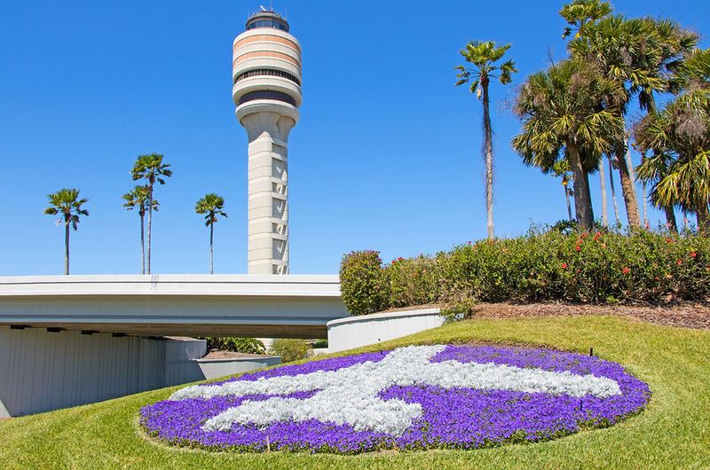 Orlando International Airport (MCO)