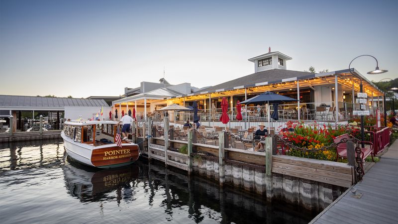 Stafford’s Pier Restaurant (Harbor Springs)