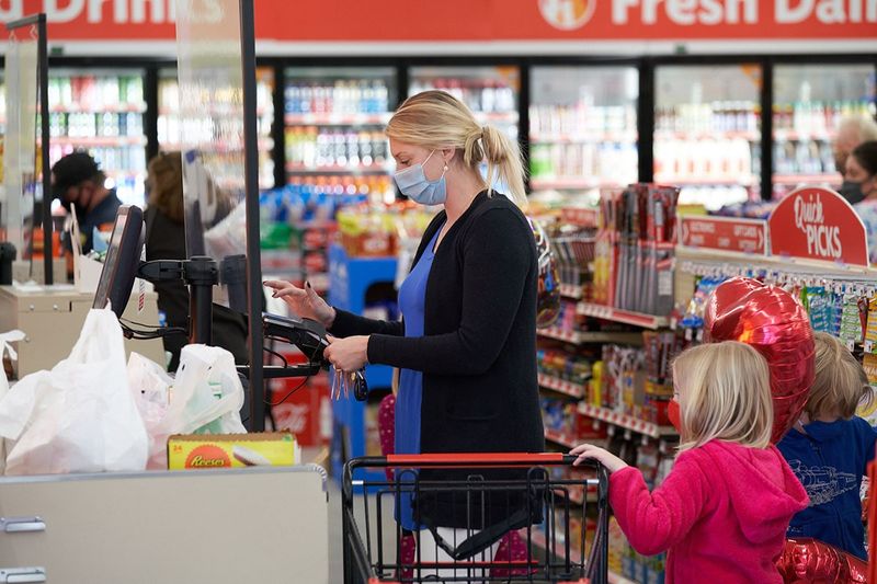 Family Dollar: The Neighborhood Mini-Mart with Maximum Traffic