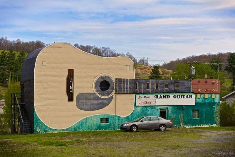 The Grand Guitar (Bristol)