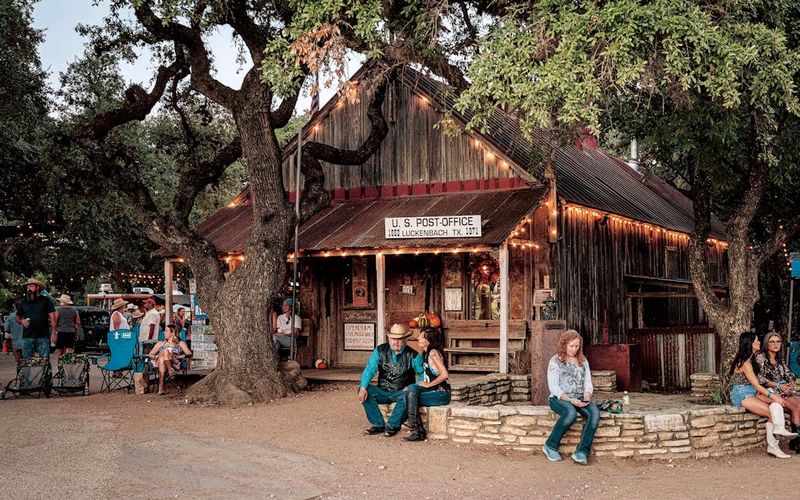 Luckenbach General Store (Luckenbach)
