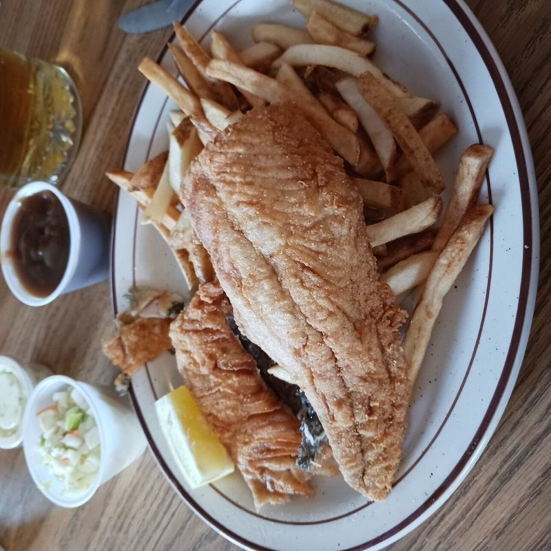 The Cozy Inn Bar & Grill – Nestoria