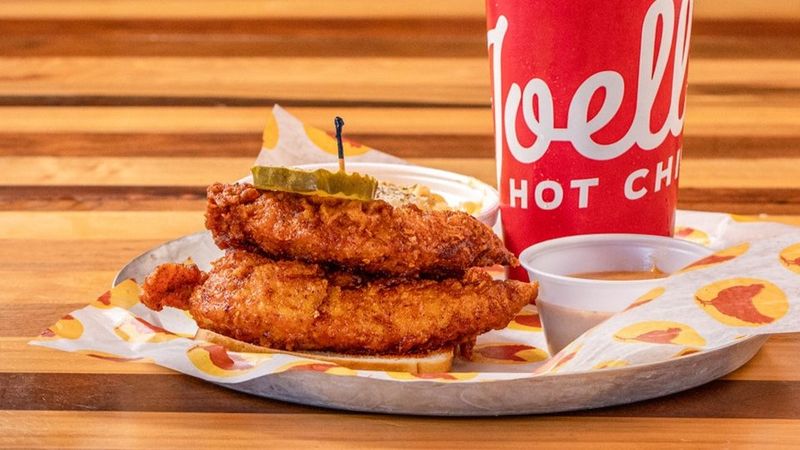 Joella’s Hot Chicken (Louisville-based chain)