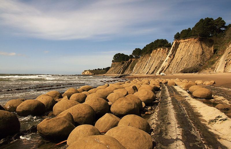 Bowling Ball Beach: Nature's Oddity