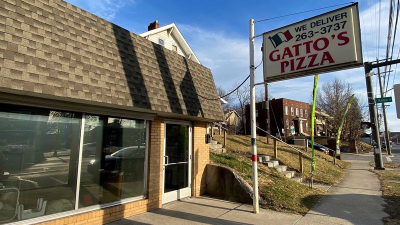 Gatto's Pizza: Clintonville's Family Legacy