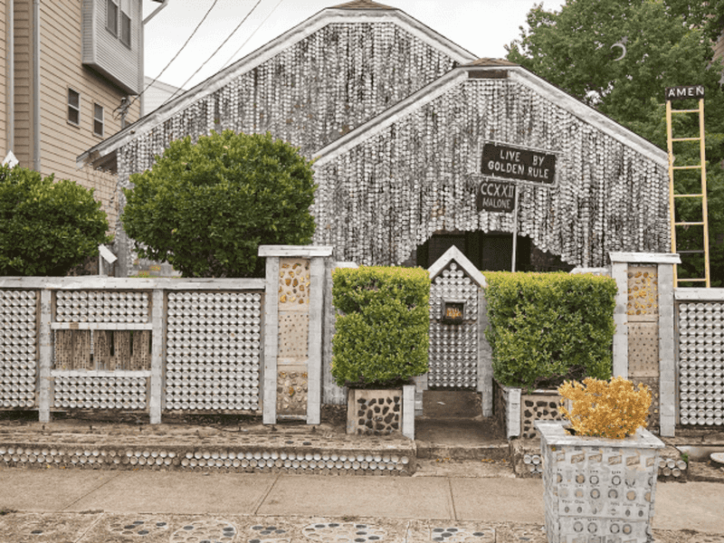 Beer Can House (Houston)