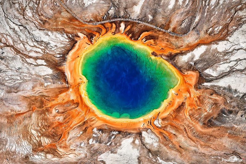 Yellowstone’s Grand Prismatic Spring in Wyoming