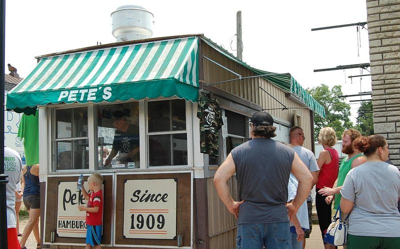 Pete's Hamburger Stand: Prairie du Chien's Butter Burger Time Machine