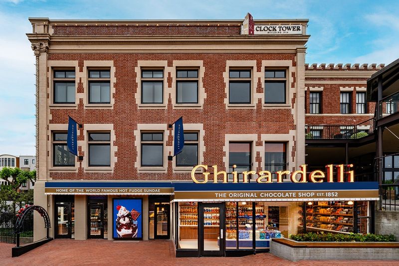 Ghirardelli Square: Chocolate Heaven and Sourdough Bowls