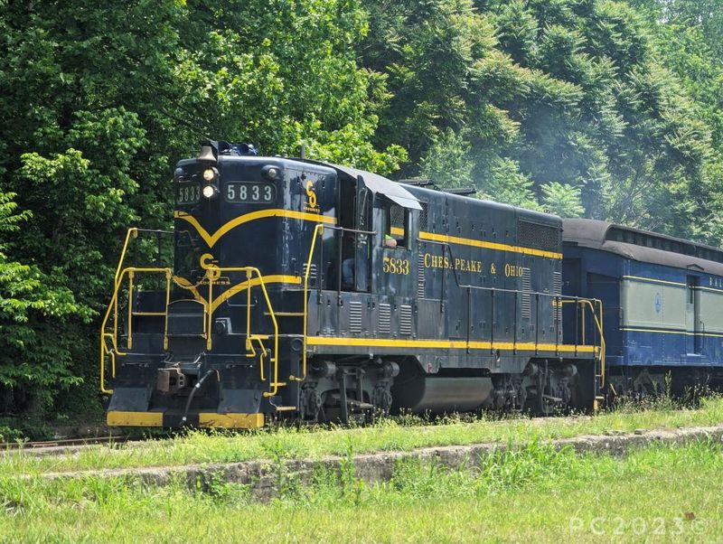 Hocking Valley Scenic Railway to Nelsonville